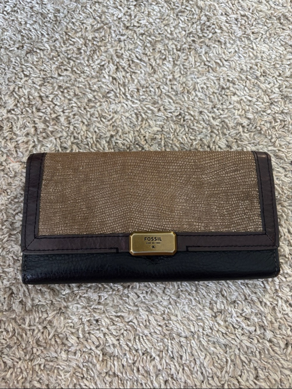Fossil Wallet
